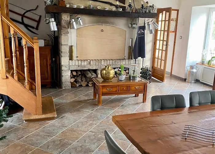 Le Taut 44 - Sword - Salle De Bains Partagee